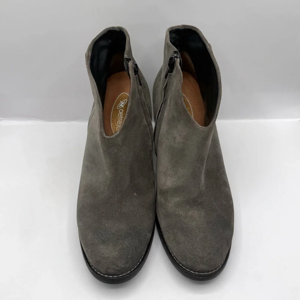 Paul Green Delgado Gray Suede Ankle Boots Women’s Size 7 Block Heel Zip Shoes
